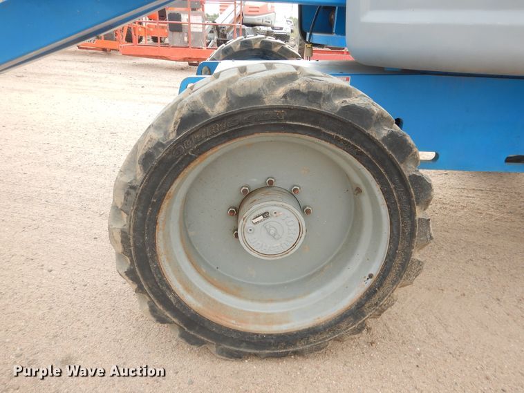 image for item HI9168 2008 Genie Z45/25  boom lift