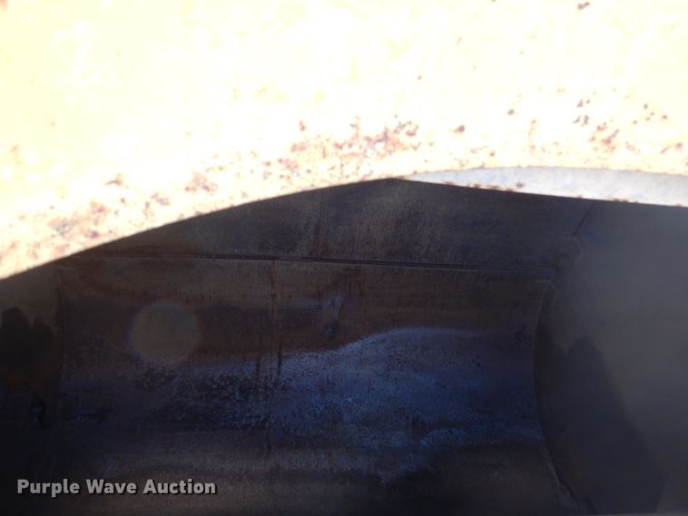 image for item HI9836 1978 Caterpillar 621B  water wagon