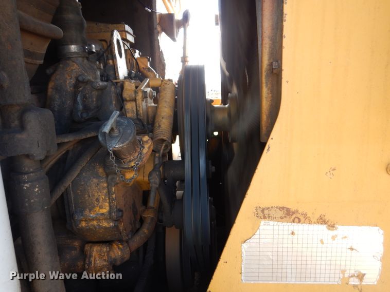 image for item HI9836 1978 Caterpillar 621B  water wagon