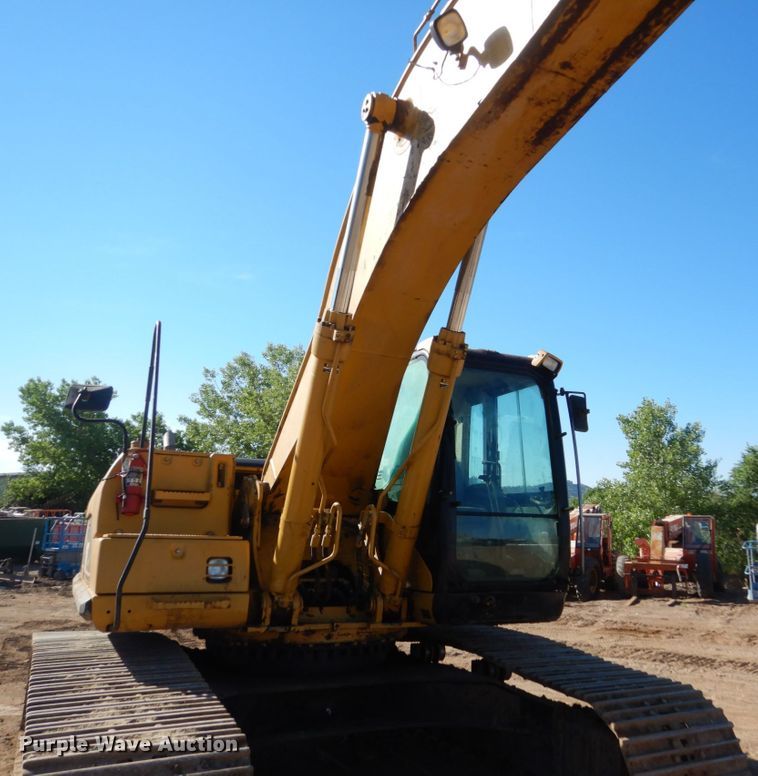 image for item HI9850 2005 Caterpillar 325CL  excavator