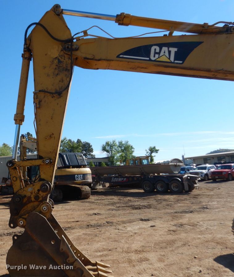 image for item HI9850 2005 Caterpillar 325CL  excavator