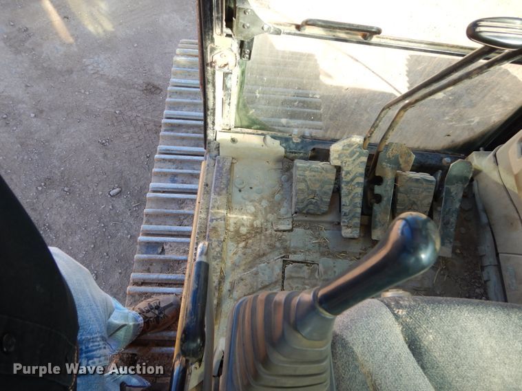 image for item HI9850 2005 Caterpillar 325CL  excavator