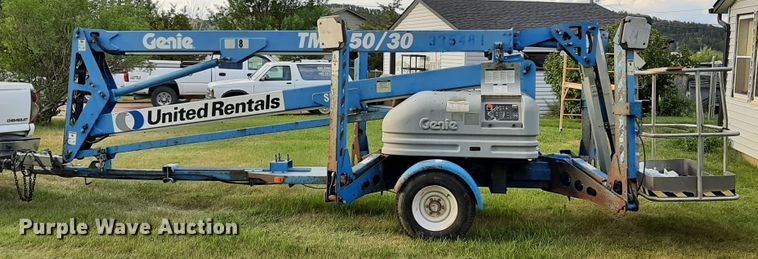 image for item HI9852 Genie TMZ-50/30  boom lift