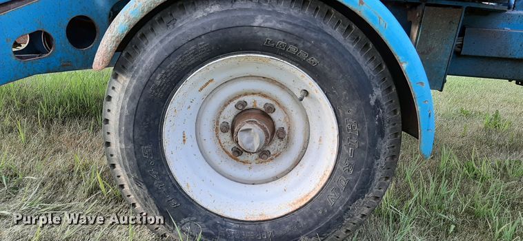 image for item HI9852 Genie TMZ-50/30  boom lift