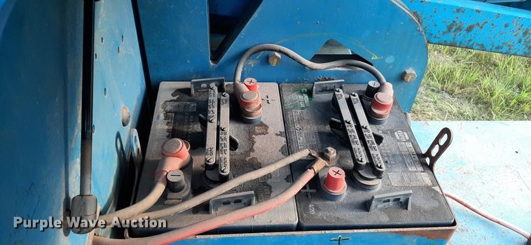 image for item HI9852 Genie TMZ-50/30  boom lift