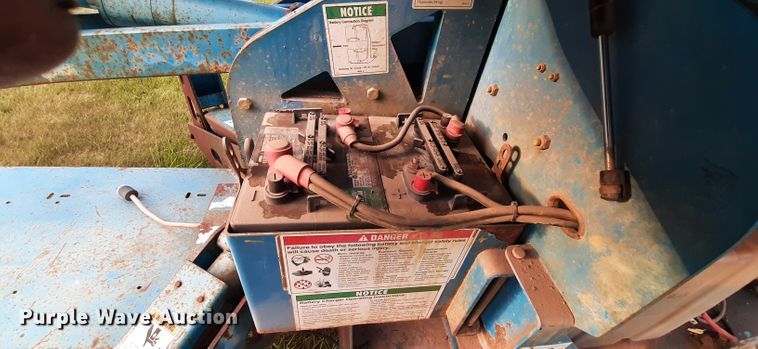 image for item HI9852 Genie TMZ-50/30  boom lift