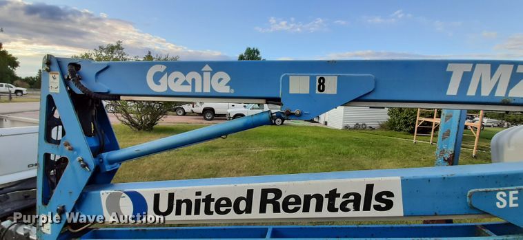 image for item HI9852 Genie TMZ-50/30  boom lift