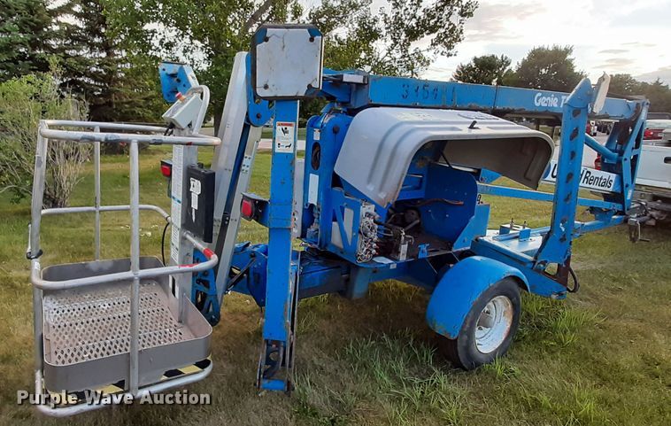 image for item HI9852 Genie TMZ-50/30  boom lift
