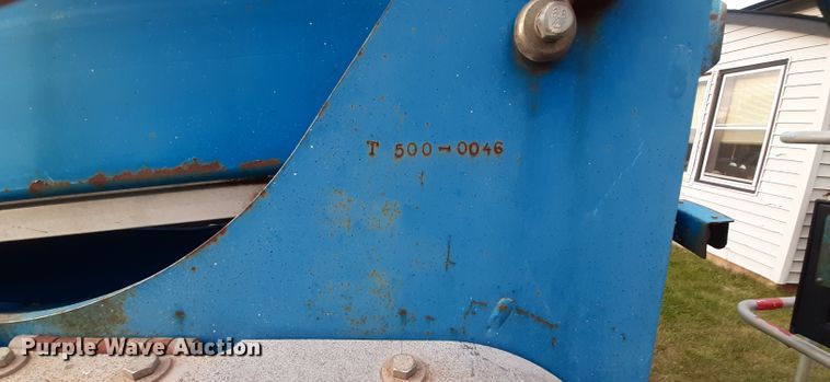image for item HI9852 Genie TMZ-50/30  boom lift