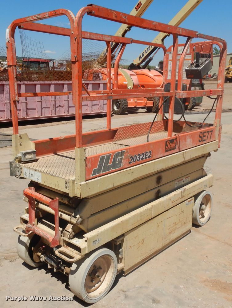 image for item HI9857 1998 JLG 2032E2  scissor lift