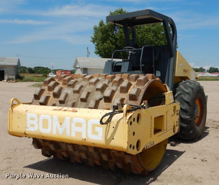 image for item HI9868 1999 Bomag BW 213PDH-3  single drum vibratory roller