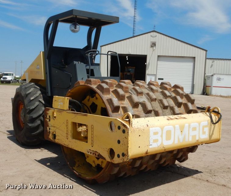 image for item HI9868 1999 Bomag BW 213PDH-3  single drum vibratory roller