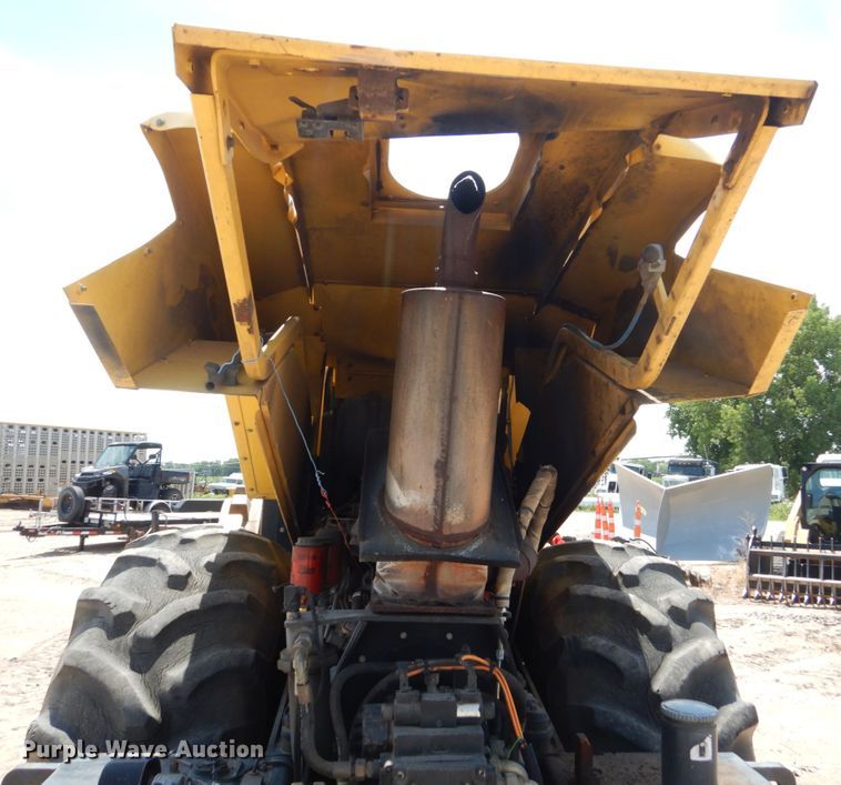 image for item HI9868 1999 Bomag BW 213PDH-3  single drum vibratory roller