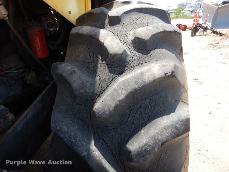 image for item HI9868 1999 Bomag BW 213PDH-3  single drum vibratory roller