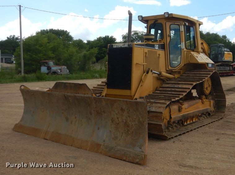 image for item HI9869 Caterpillar D6M LGP  dozer