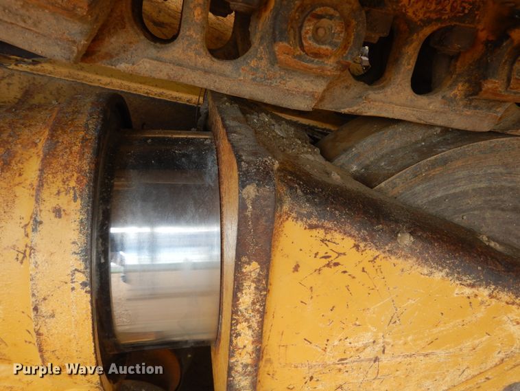 image for item HI9869 Caterpillar D6M LGP  dozer