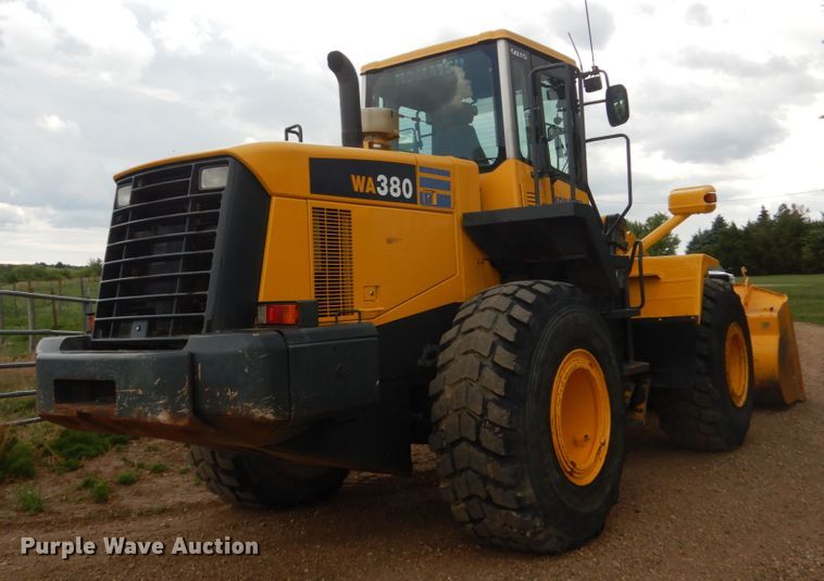 image for item HI9871 2005 Komatsu WA380-5L  High Lift wheel loader