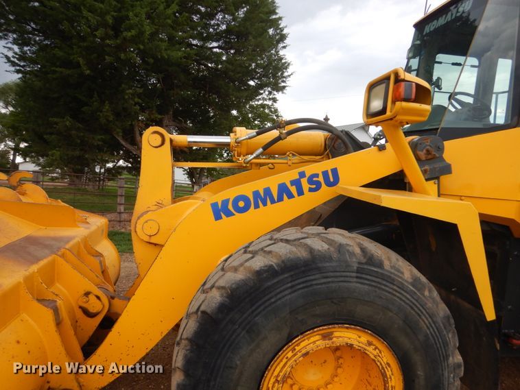 image for item HI9871 2005 Komatsu WA380-5L  High Lift wheel loader