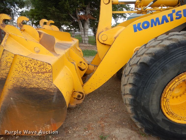 image for item HI9871 2005 Komatsu WA380-5L  High Lift wheel loader