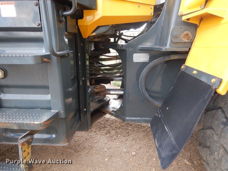 image for item HI9871 2005 Komatsu WA380-5L  High Lift wheel loader