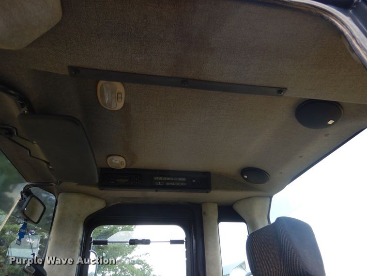 image for item HI9871 2005 Komatsu WA380-5L  High Lift wheel loader