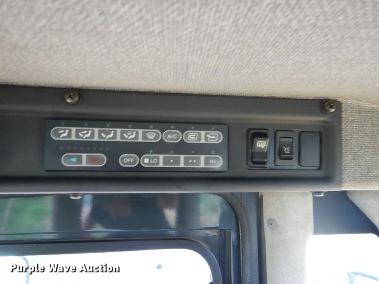 image for item HI9871 2005 Komatsu WA380-5L  High Lift wheel loader