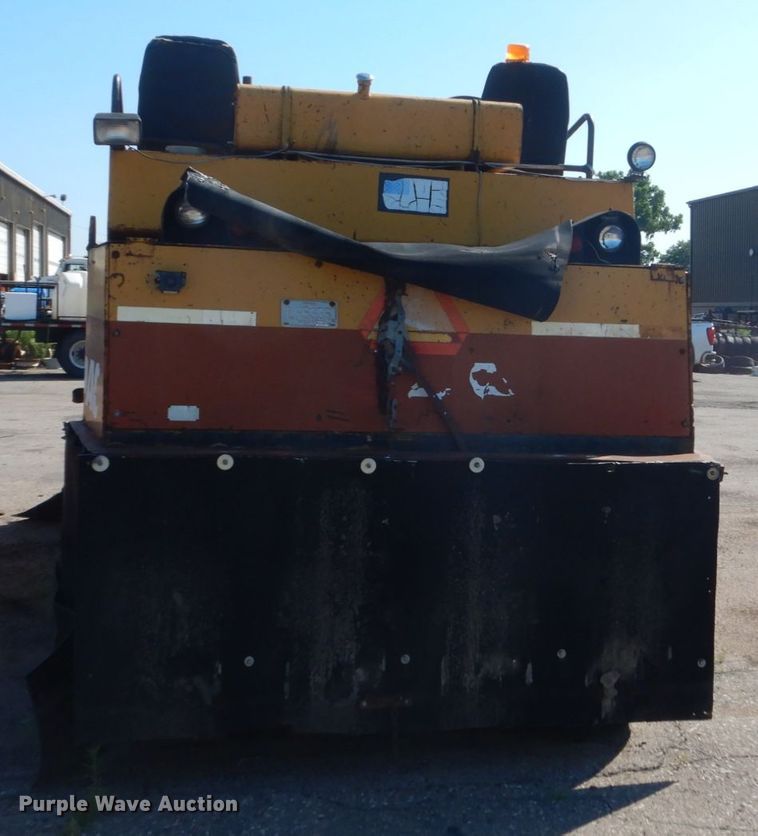 image for item HI9872 1989 Dynapac CP27  pneumatic roller