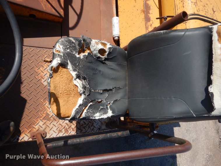 image for item HI9872 1989 Dynapac CP27  pneumatic roller