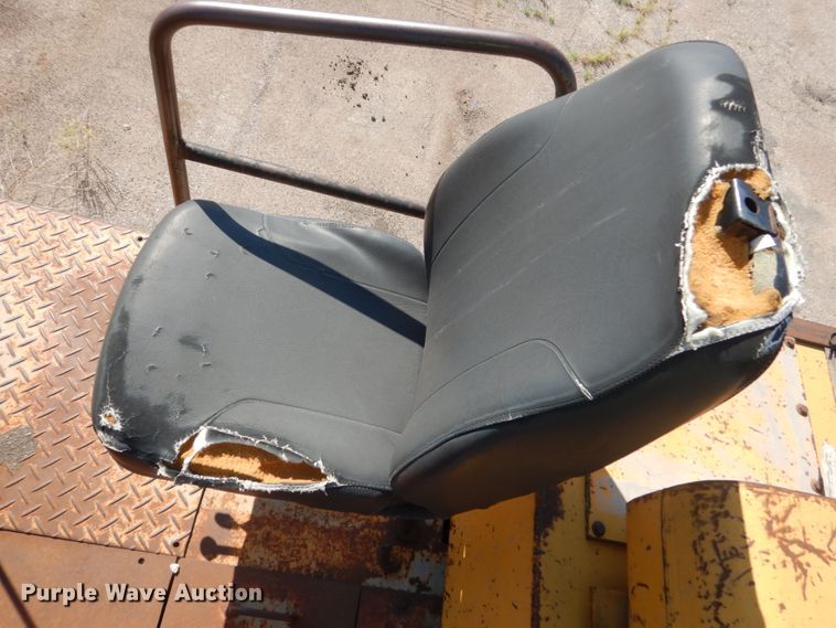 image for item HI9872 1989 Dynapac CP27  pneumatic roller