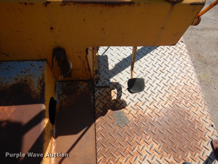 image for item HI9872 1989 Dynapac CP27  pneumatic roller