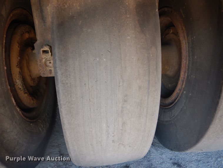 image for item HI9872 1989 Dynapac CP27  pneumatic roller