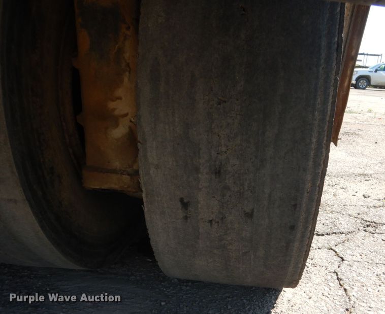 image for item HI9872 1989 Dynapac CP27  pneumatic roller