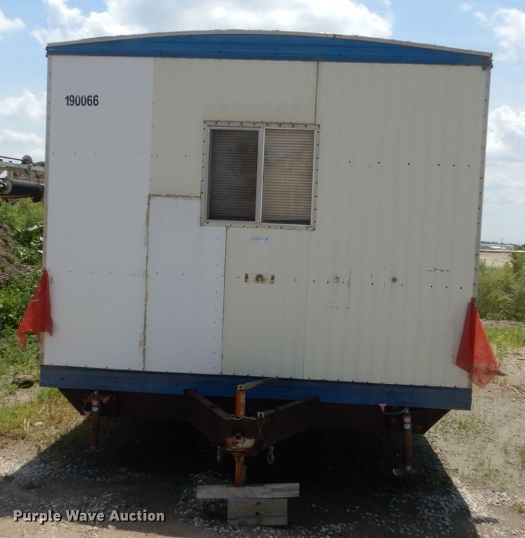 image for item HI9883 1992 Miller  job site office trailer