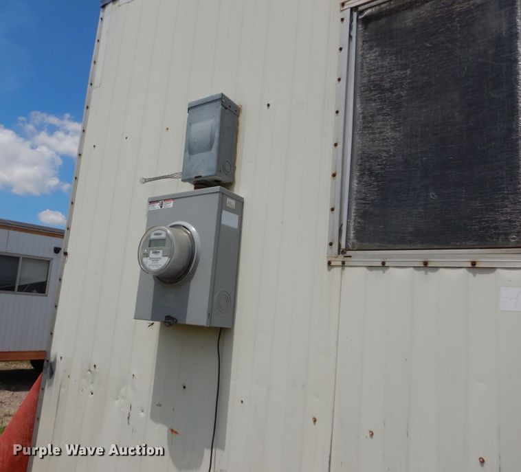 image for item HI9883 1992 Miller  job site office trailer