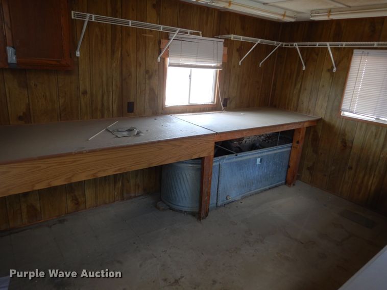 image for item HI9883 1992 Miller  job site office trailer