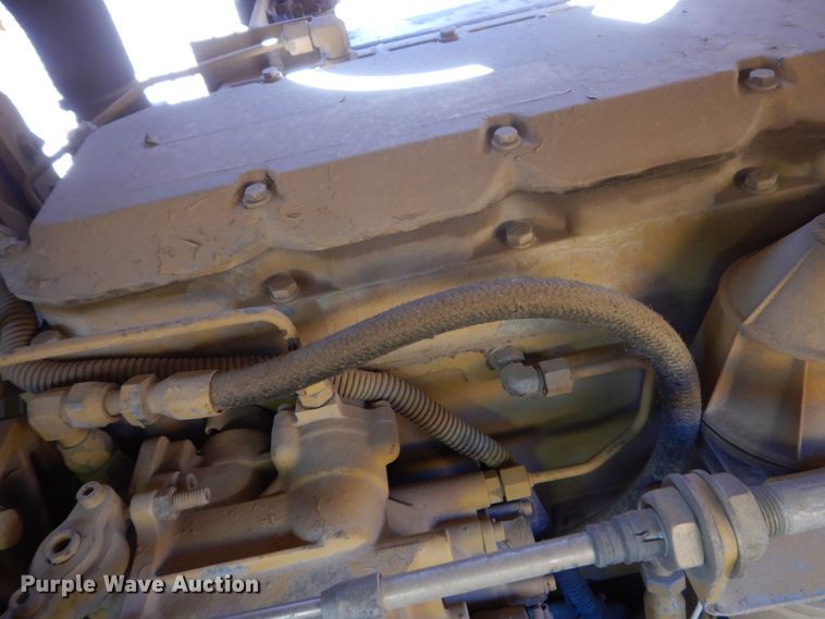 image for item HI9903 Gomaco GP-2600  slipform paver