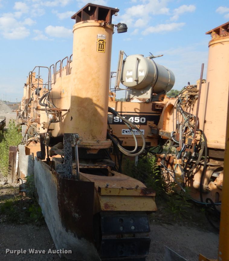 image for item HI9904 CMI SF-450  slipform paver