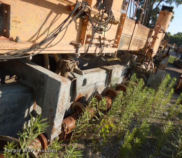 image for item HI9904 CMI SF-450  slipform paver