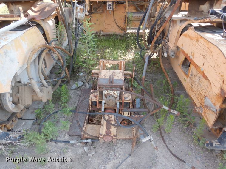 image for item HI9904 CMI SF-450  slipform paver