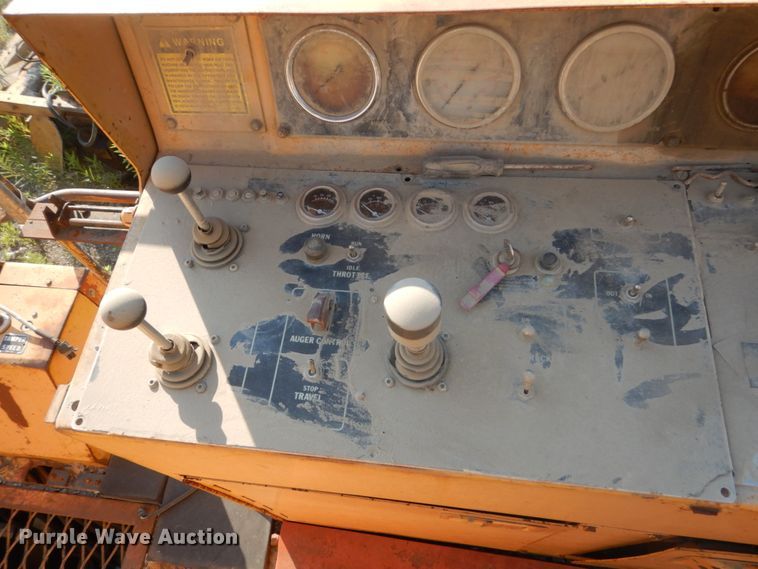 image for item HI9904 CMI SF-450  slipform paver