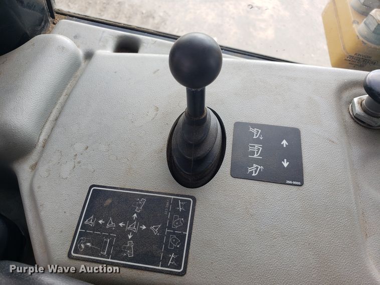 image for item HP9506 2013 Caterpillar D6N LGP  dozer