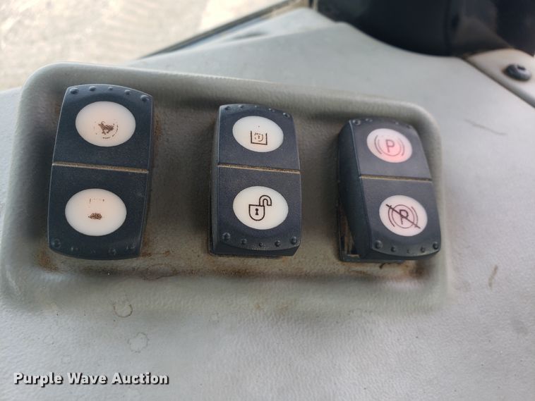 image for item HP9506 2013 Caterpillar D6N LGP  dozer