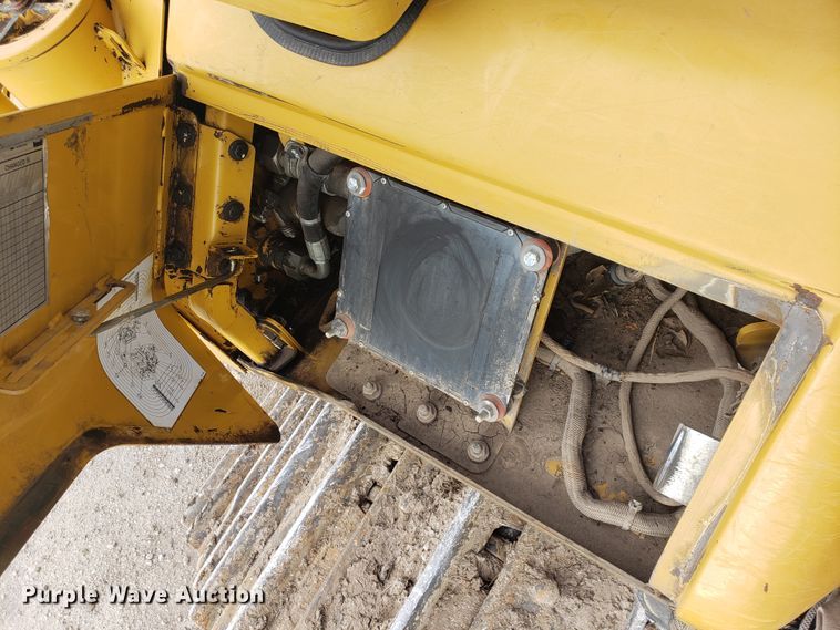 image for item HP9506 2013 Caterpillar D6N LGP  dozer