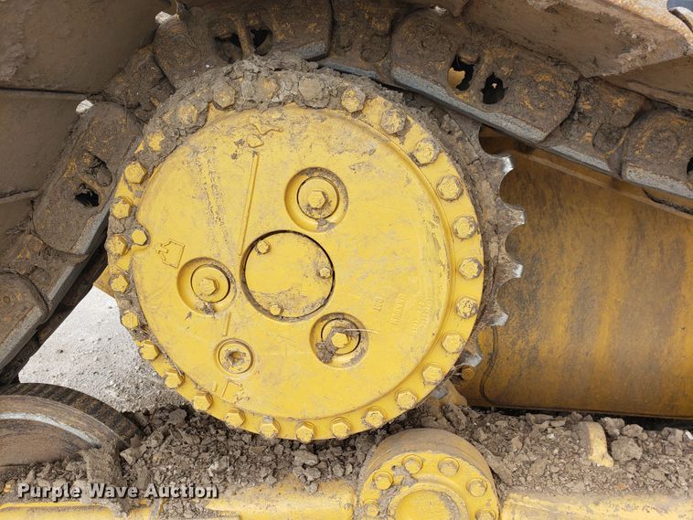 image for item HP9506 2013 Caterpillar D6N LGP  dozer
