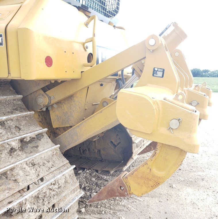 image for item HP9506 2013 Caterpillar D6N LGP  dozer