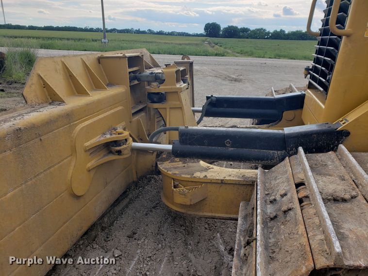 image for item HP9506 2013 Caterpillar D6N LGP  dozer