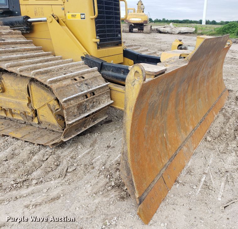 image for item HP9506 2013 Caterpillar D6N LGP  dozer