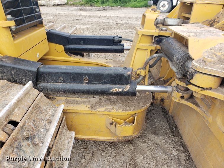 image for item HP9506 2013 Caterpillar D6N LGP  dozer