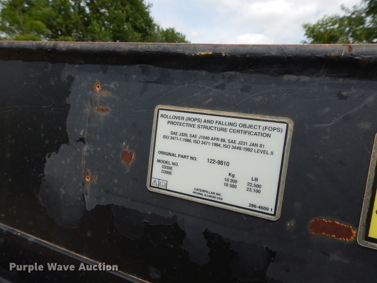 image for item HP9586 1998 Caterpillar D250E  haul truck