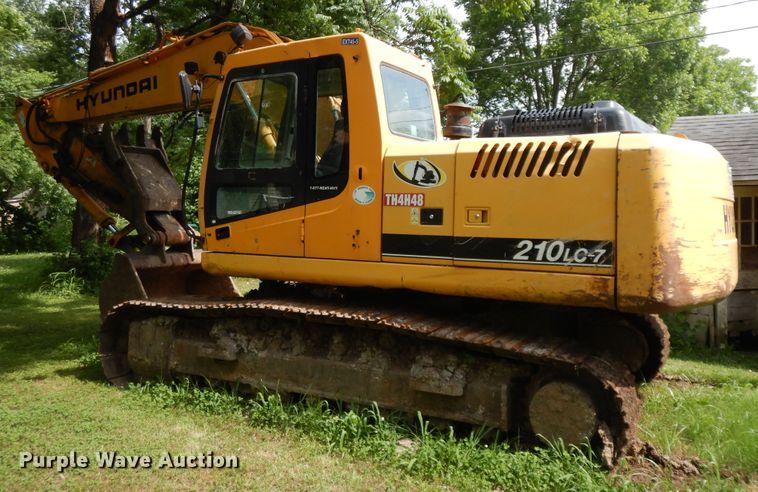 image for item HP9589 Hyundai Robex 210LC-7  excavator